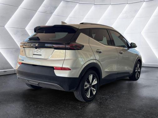 2022 Chevrolet Bolt EUV LT