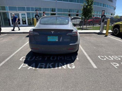 2023 Tesla Model 3 Performance