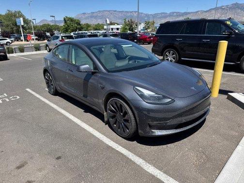 2023 Tesla Model 3 Performance