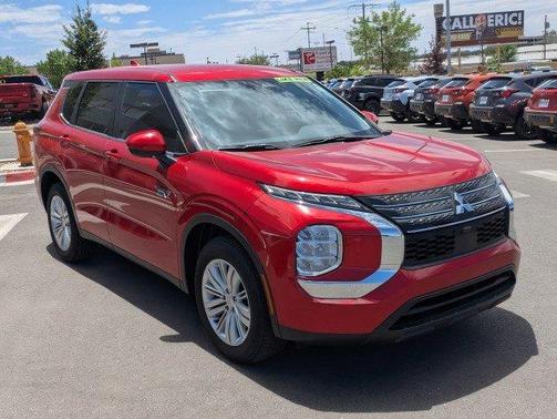 2023 Mitsubishi Outlander PHEV ES