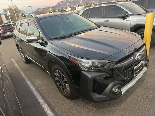 2025 Subaru Outback Touring XT