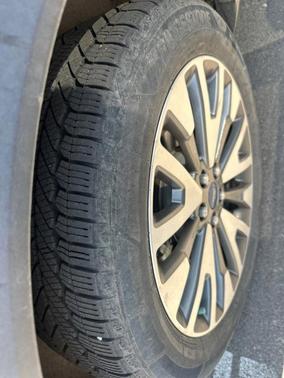 2020 Ford Escape Titanium Hybrid