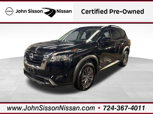 2023 Nissan Pathfinder SV