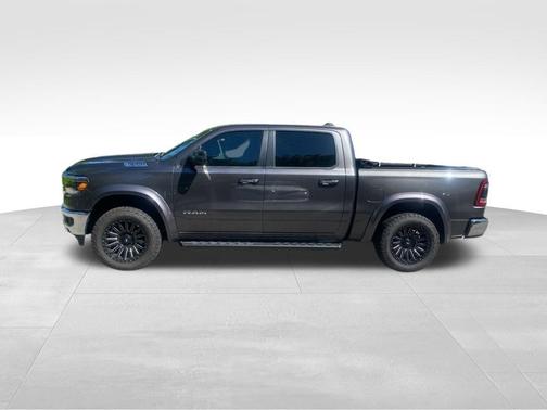 Crystal Metallic 2019 RAM 1500 Big Horn