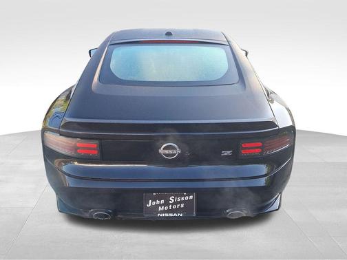 Black Diamond Pearl 2026 Nissan Z Performance