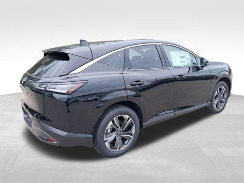 Everest White Pearl/Black 2026 Nissan Murano Platinum