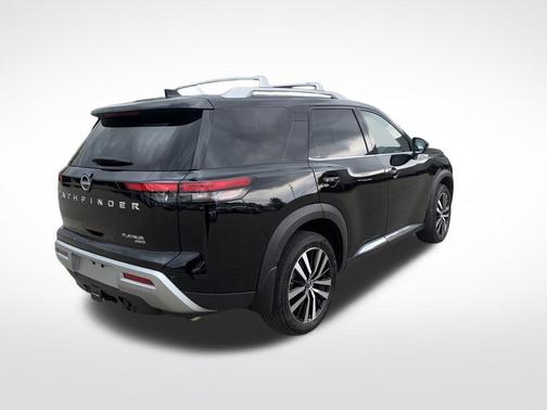 Super Black 2025 Nissan Pathfinder Platinum