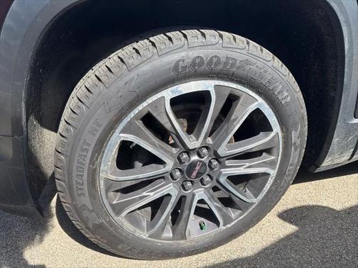 2020 GMC Acadia AT4