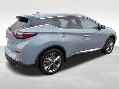 Boulder Gray Pearl 2023 Nissan Murano Platinum