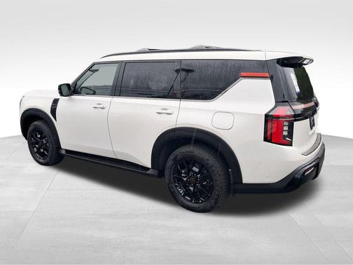 Aspen White Tricoat 2026 Nissan Armada PRO-4X