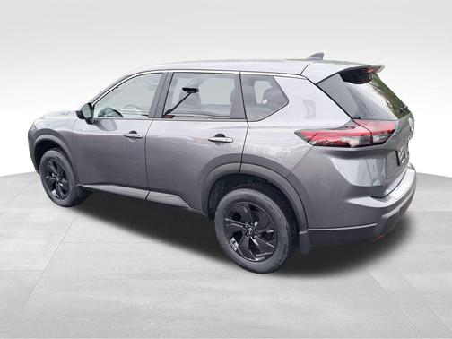 Gun Metallic 2026 Nissan Rogue SV