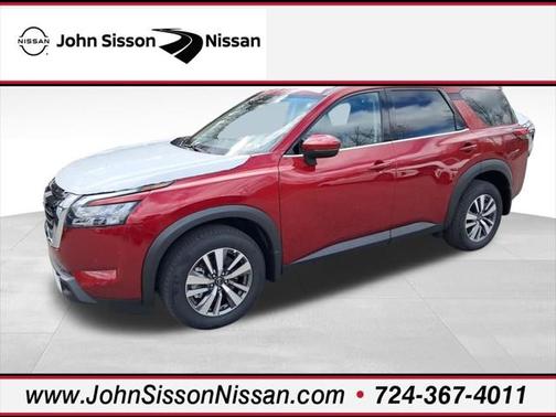 2025 Nissan Pathfinder SL