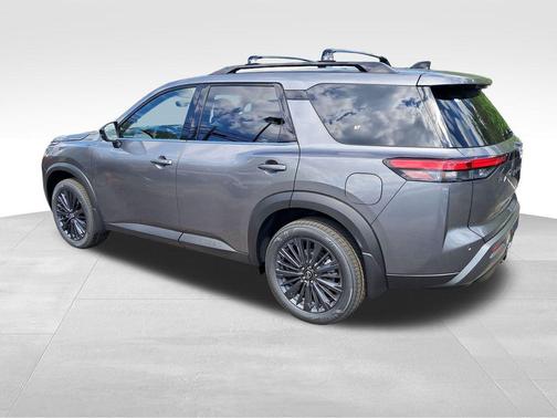 Gun Metallic 2026 Nissan Pathfinder SL
