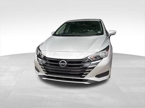 2023 Nissan Versa 1.6 SV