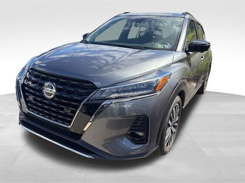 2021 Nissan Kicks SR