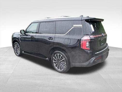 2025 Nissan Armada Platinum