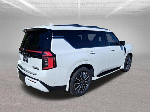 Everest White Pearl Tricoat 2026 Nissan Armada Platinum Reserve