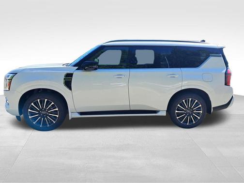 Everest White Pearl Tricoat 2026 Nissan Armada Platinum Reserve