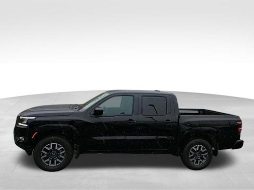 2025 Nissan Frontier SL