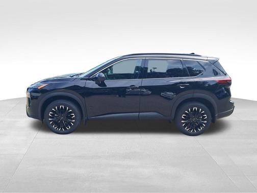 Super Black 2026 Nissan Rogue Dark Armor