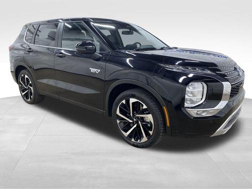 2024 Mitsubishi Outlander PHEV SE