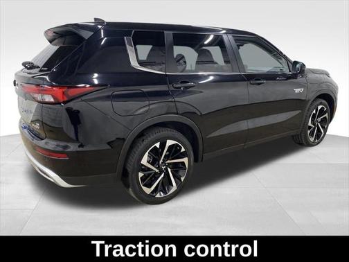 2024 Mitsubishi Outlander PHEV SE