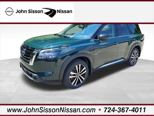 2025 Nissan Pathfinder Platinum