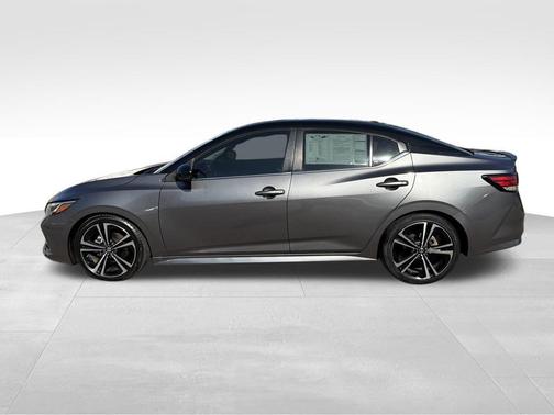 2020 Nissan Sentra SR