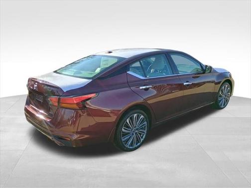 2025 Nissan Altima 2.5 SL