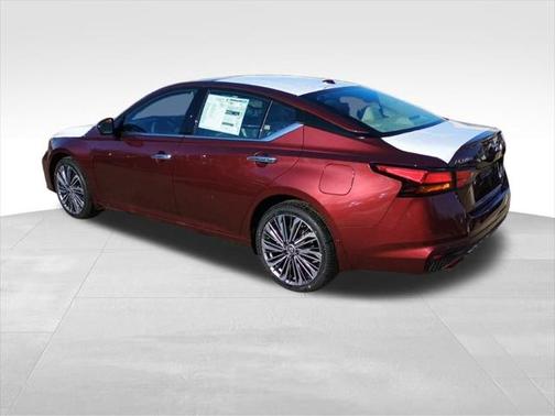 2025 Nissan Altima 2.5 SL