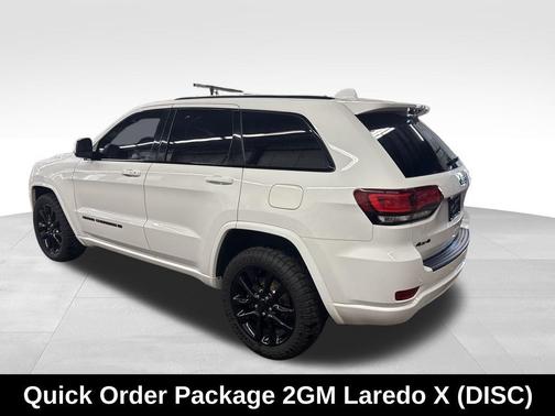 2022 Jeep Grand Cherokee Laredo