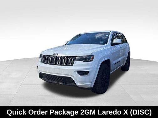 2022 Jeep Grand Cherokee Laredo