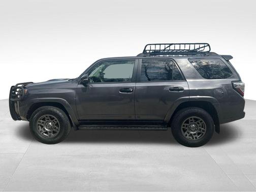 Magnetic Gray Metallic 2020 Toyota 4Runner Venture