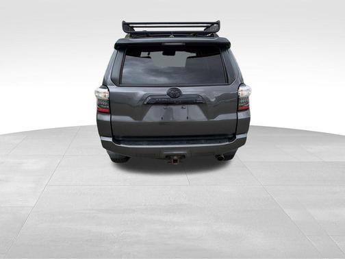 Magnetic Gray Metallic 2020 Toyota 4Runner Venture