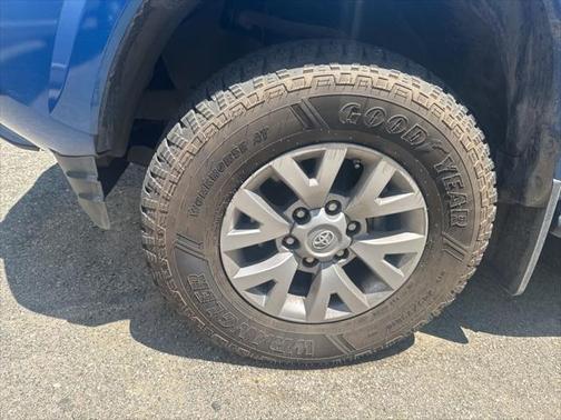 2017 Toyota Tacoma SR5