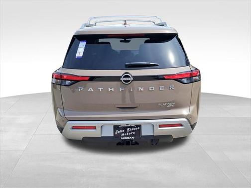 2025 Nissan Pathfinder Platinum