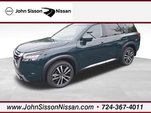 2025 Nissan Pathfinder Platinum