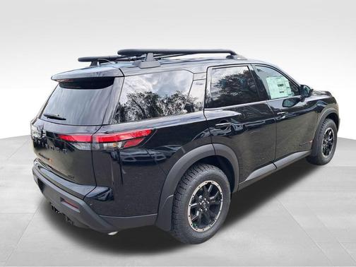 2025 Nissan Pathfinder Rock Creek