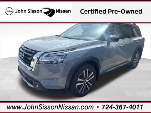 2022 Nissan Pathfinder Platinum
