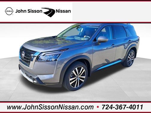 2025 Nissan Pathfinder Platinum