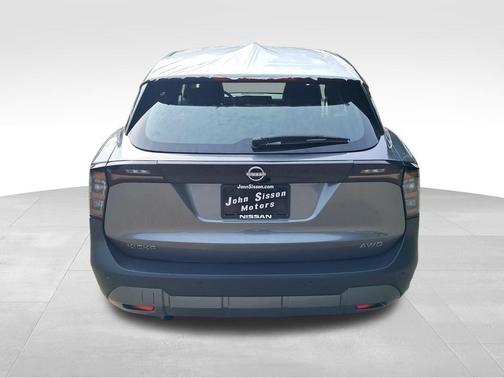2025 Nissan Kicks S