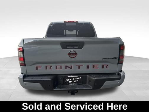 2024 Nissan Frontier PRO-4X