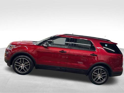 2019 Ford Explorer Sport