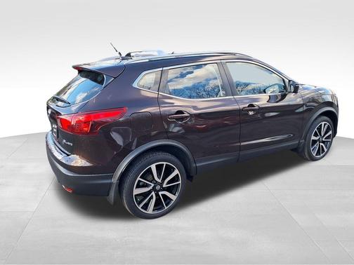 2017 Nissan Rogue Sport SL