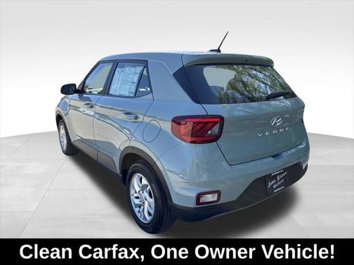 2025 Hyundai VENUE SE