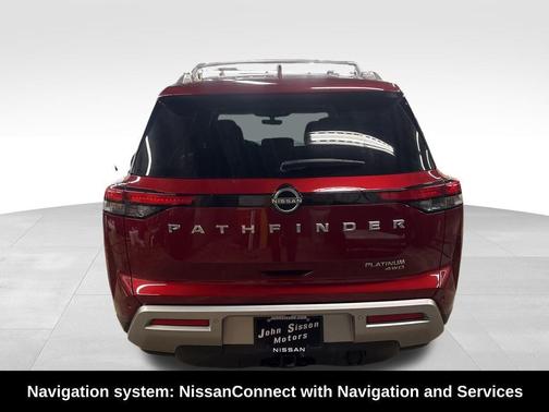 2024 Nissan Pathfinder Platinum