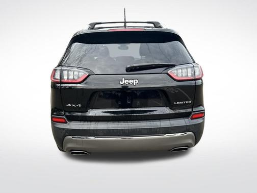 Diamond Black Crystal Pearlcoat 2020 Jeep Cherokee Limited
