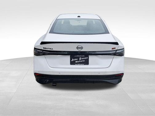 Aspen White Tricoat 2026 Nissan Sentra SR