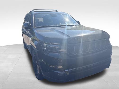 2022 Jeep Grand Wagoneer Series II