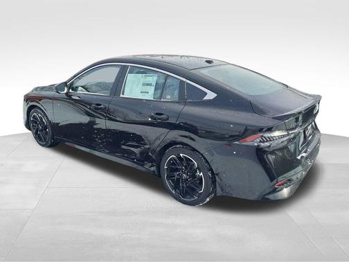 Super Black 2026 Nissan Sentra SR